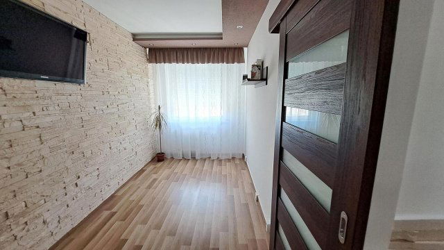 Eladó téglalakás, Nyíregyházán 39.5 M Ft, 1+2 szobás
