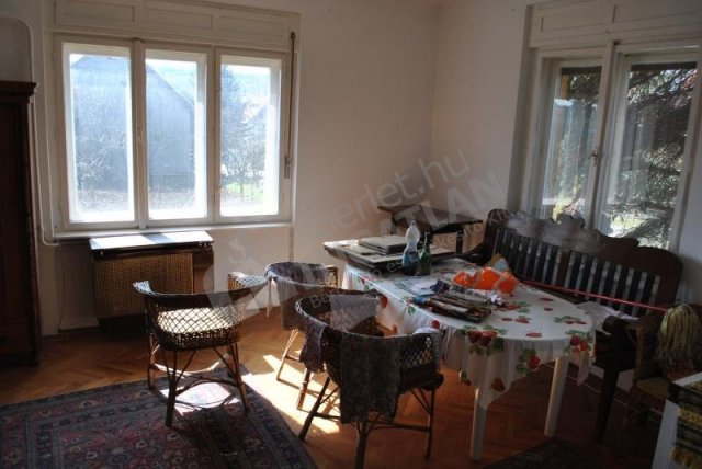 Kiadó családi ház, albérlet, XXII. kerületben, Tövis utcában