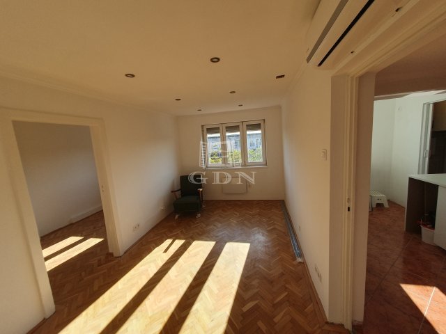 Eladó téglalakás, Budapesten, X. kerületben 49.9 M Ft, 2 szobás