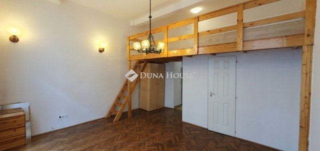 Eladó téglalakás, Budapesten, VII. kerületben 61 M Ft, 1 szobás