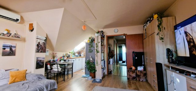 Eladó téglalakás, Vácon, Káptalan utcában 99.99 M Ft, 3 szobás