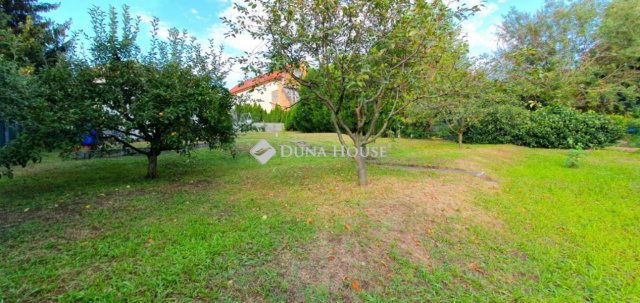 Eladó telek, Budapesten, XVI. kerületben 63.9 M Ft