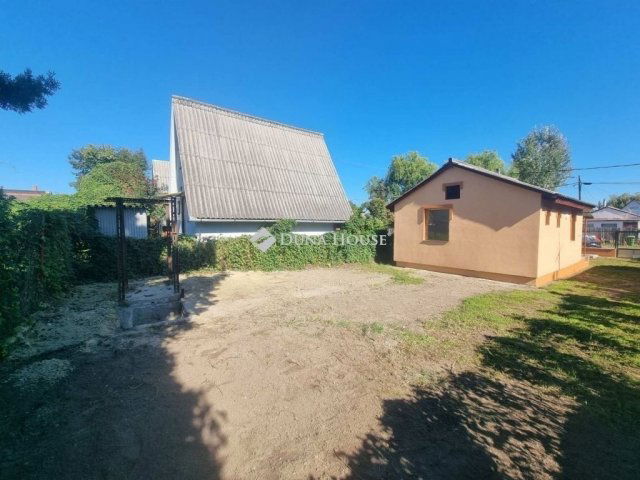 Eladó családi ház, Tóalmáson 22 M Ft, 2 szobás