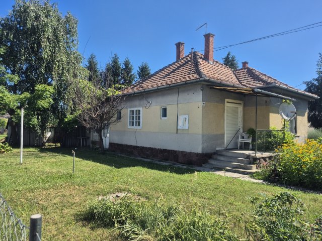Eladó családi ház, Balatonmáriafürdőn 61.9 M Ft, 2+1 szobás