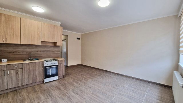 Kiadó téglalakás, albérlet, Nyíregyházán, Virág utcában