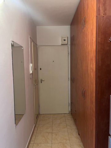 Kiadó panellakás, albérlet, Pécsett, Ajtósi Dürer utcában