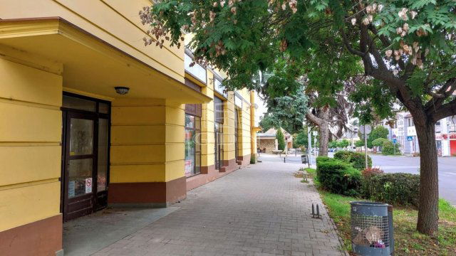 Eladó üzlethelyiség, Marcaliban 98 M Ft / költözzbe.hu