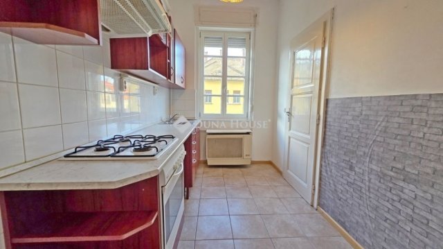 Eladó téglalakás, Szombathelyen 45 M Ft, 2 szobás
