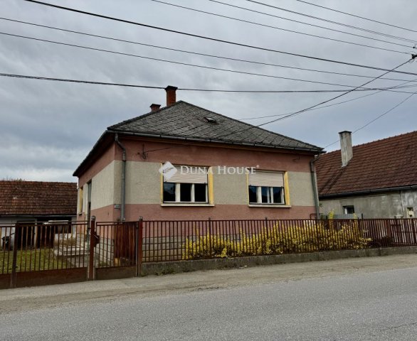 Eladó családi ház, Magyarlakon 29.9 M Ft, 3 szobás