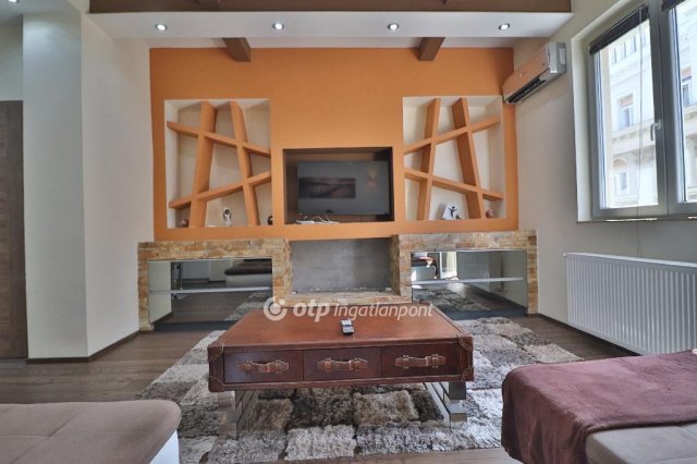Eladó téglalakás, Budapesten, V. kerületben 165 M Ft, 3 szobás