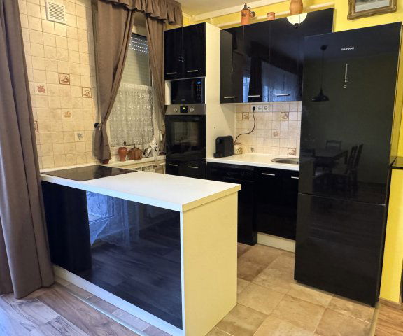 Eladó panellakás, Budapesten, III. kerületben 96.9 M Ft, 2 szobás