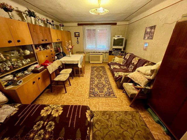 Eladó családi ház, Bakonycsernyén 20.9 M Ft, 2 szobás