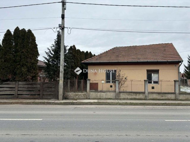 Eladó családi ház, Hernádnémetin 19.9 M Ft, 2 szobás