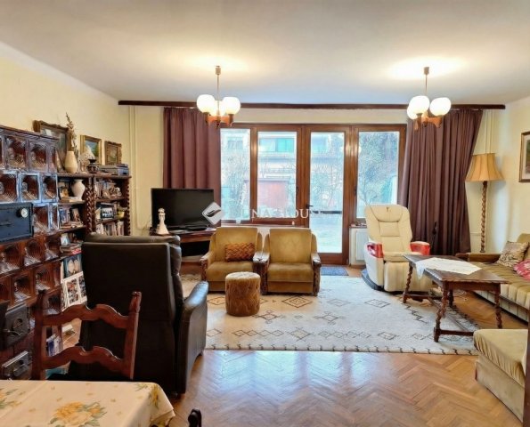 Eladó téglalakás, Kecskeméten 82.9 M Ft, 4 szobás