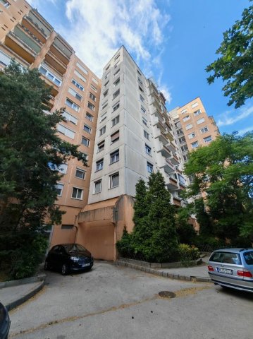 Eladó panellakás, Tatabányán 34.9 M Ft, 2 szobás