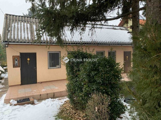 Eladó nyaraló, Velencén 39.9 M Ft, 2 szobás