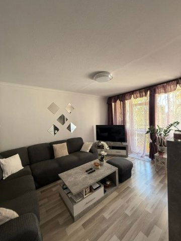 Eladó panellakás, Dunakeszin 76.6 M Ft, 2+1 szobás