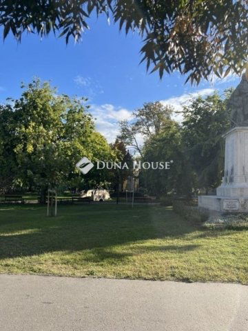 Eladó téglalakás, Budapesten, XXI. kerületben 54.5 M Ft