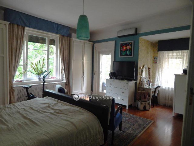 Eladó téglalakás, Budapesten, II. kerületben 229 M Ft, 3 szobás