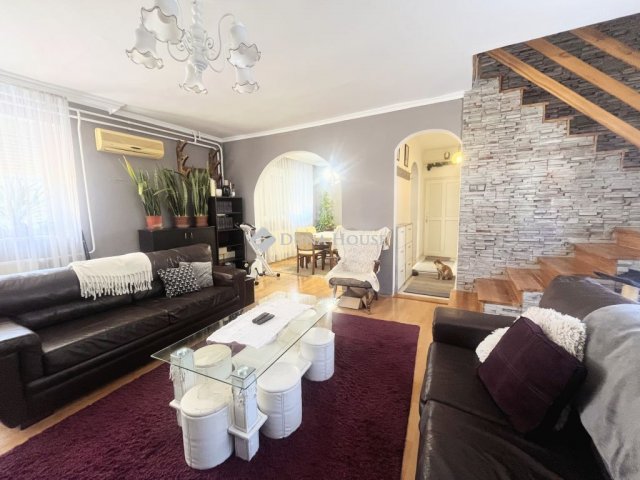 Eladó ikerház, Nyíregyházán 89.49 M Ft, 4 szobás