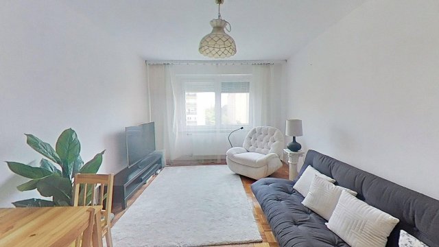 Eladó panellakás, Székesfehérvárott, Ősz utcában 49 M Ft
