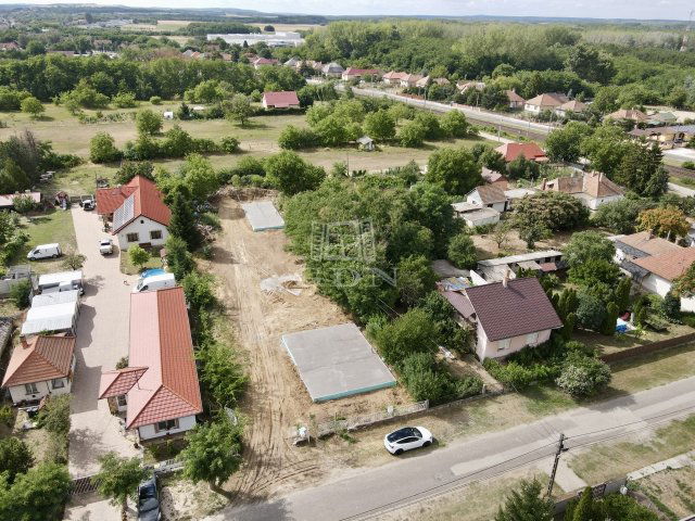 Eladó családi ház, Sülysápon 69.9 M Ft, 4 szobás