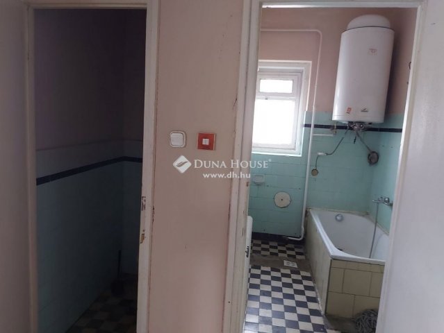 Eladó családi ház, Budapesten, XVI. kerületben 180 M Ft