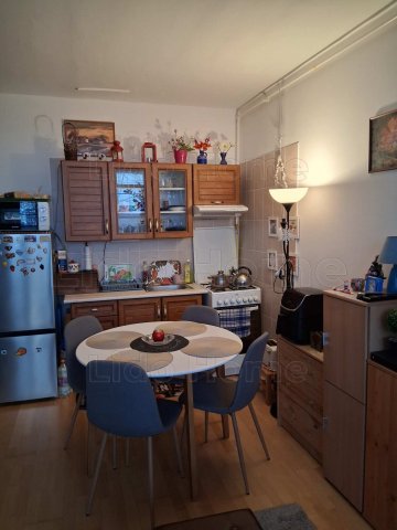 Eladó panellakás, Egerben 41 M Ft, 1+1 szobás