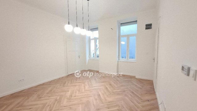 Eladó téglalakás, Budapesten, I. kerületben 99.9 M Ft, 3 szobás