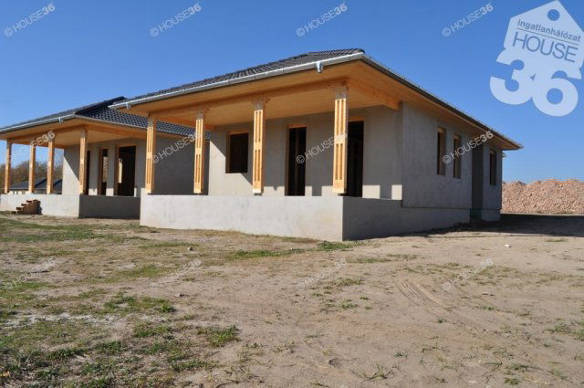 Eladó családi ház, Kecskeméten 85 M Ft, 4 szobás