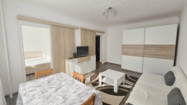 Kiadó panellakás, albérlet, Miskolcon 130 E Ft / hó, 2 szobás