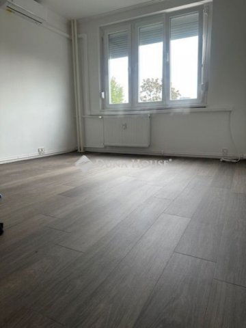 Eladó panellakás, Budapesten, XV. kerületben 82 M Ft, 3+1 szobás