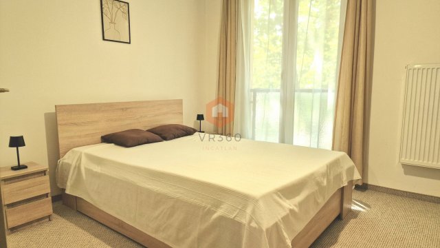 Kiadó panellakás, albérlet, Pécsett, Építők útján, 2 szobás