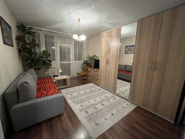 Eladó panellakás, Debrecenben 58.9 M Ft, 2 szobás