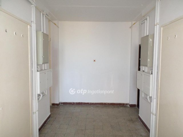 Eladó téglalakás, Tökölön 45.9 M Ft, 2 szobás