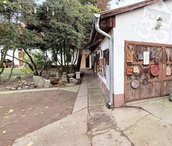 Eladó családi ház, Kecskeméten 89 M Ft, 4 szobás