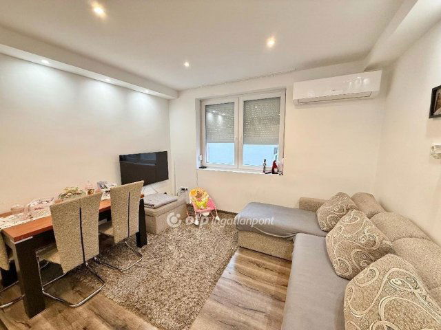 Eladó téglalakás, Nyíregyházán 46 M Ft, 2 szobás