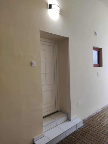 Eladó téglalakás, Kalocsán 35.9 M Ft, 2 szobás