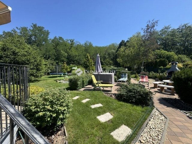 Eladó családi ház, Piliscsabán 164.9 M Ft, 7 szobás