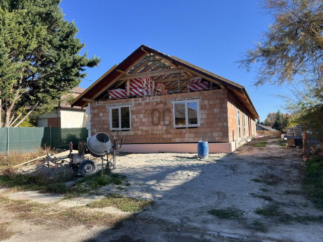 Eladó sorház, Szigetszentmártonban 59.9 M Ft, 3 szobás