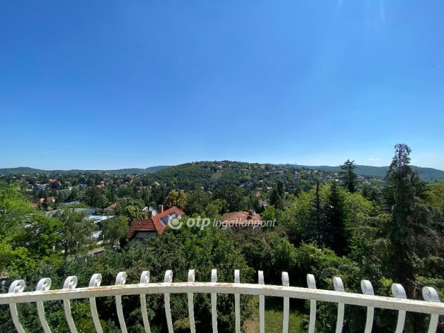 Eladó családi ház, Budapesten, II. kerületben 345 M Ft, 6 szobás