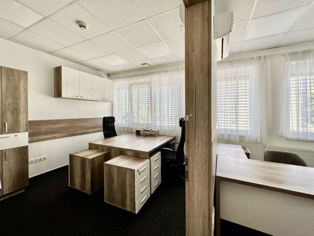 Kiadó iroda, Pécsett 2667 E Ft / hó / költözzbe.hu