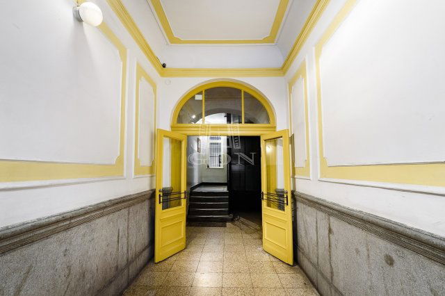 Eladó téglalakás, Budapesten, VII. kerületben 169 M Ft, 3 szobás