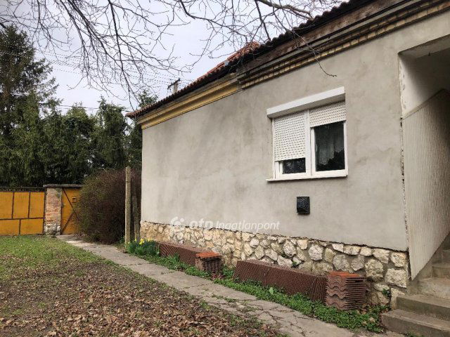 Eladó családi ház, Ugodon 24.9 M Ft, 3+1 szobás