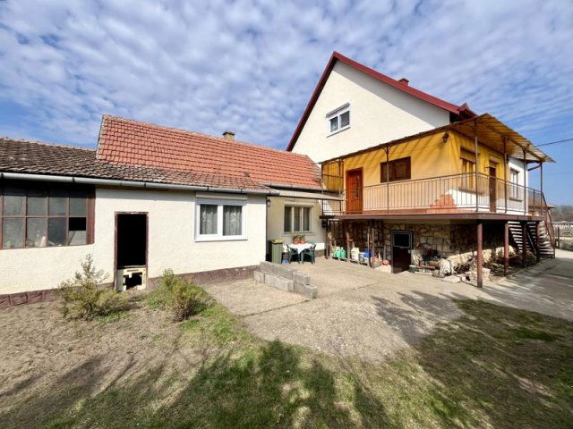 Eladó családi ház, Nagykátán 69 M Ft, 6 szobás