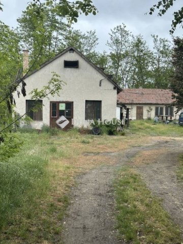 Eladó mezogazdasagi ingatlan, Lajosmizsén 85 M Ft, 3 szobás