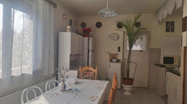 Eladó családi ház, Dabason 50 M Ft, 3 szobás