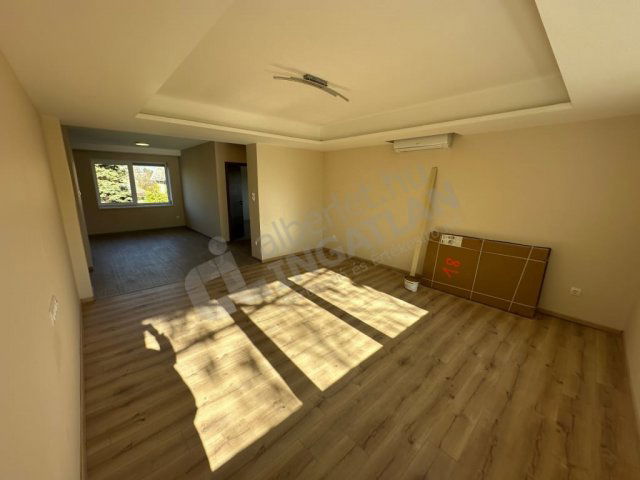 Kiadó téglalakás, albérlet, XIV. kerületben, Álmos vezér útján