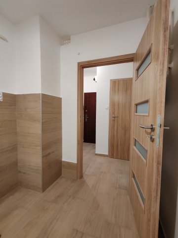 Eladó téglalakás, Szolnokon 33.5 M Ft, 2 szobás