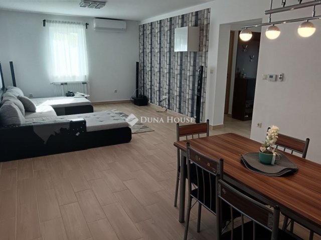 Eladó ikerház, Üllőn 112 M Ft, 4 szobás / költözzbe.hu
